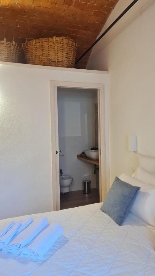 Federico II - Rooms And Breakfast Borgio Verezzi Extérieur photo